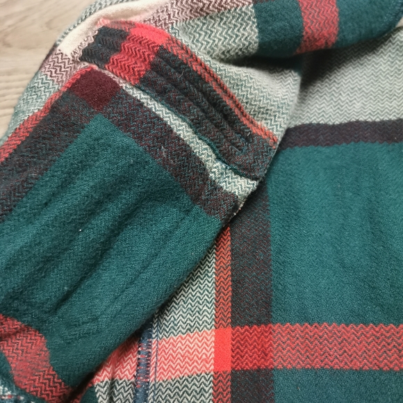 New, no tags, Woolrich plaid jacket, xs - Picture 11 of 12